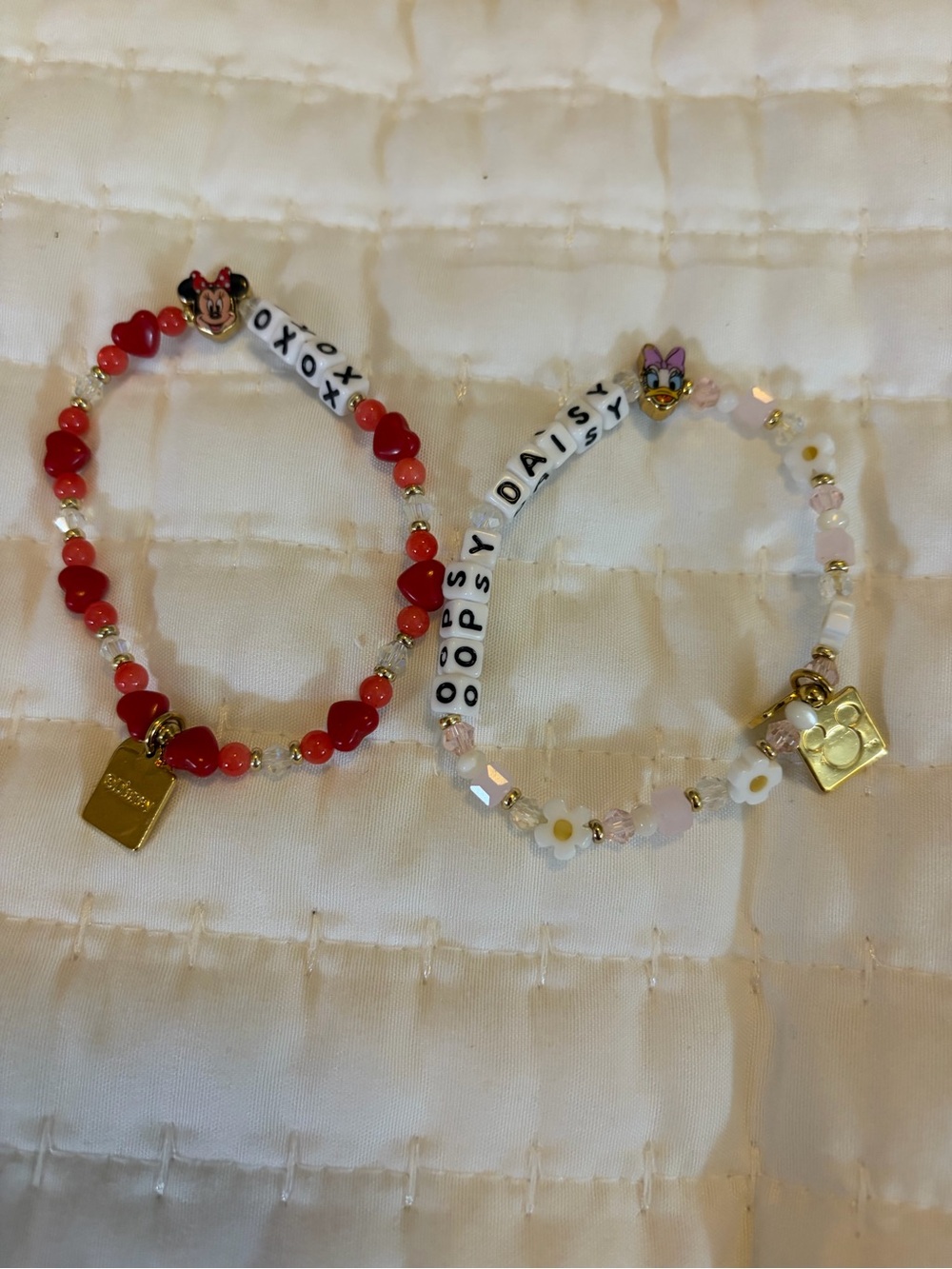 Daisy & Minnie Inspired Beaded Charm Bracelet Set - Red and Pink Little Words